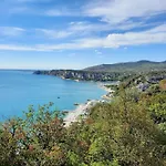 Ai Tre Sentieri Apartment Aurisina
